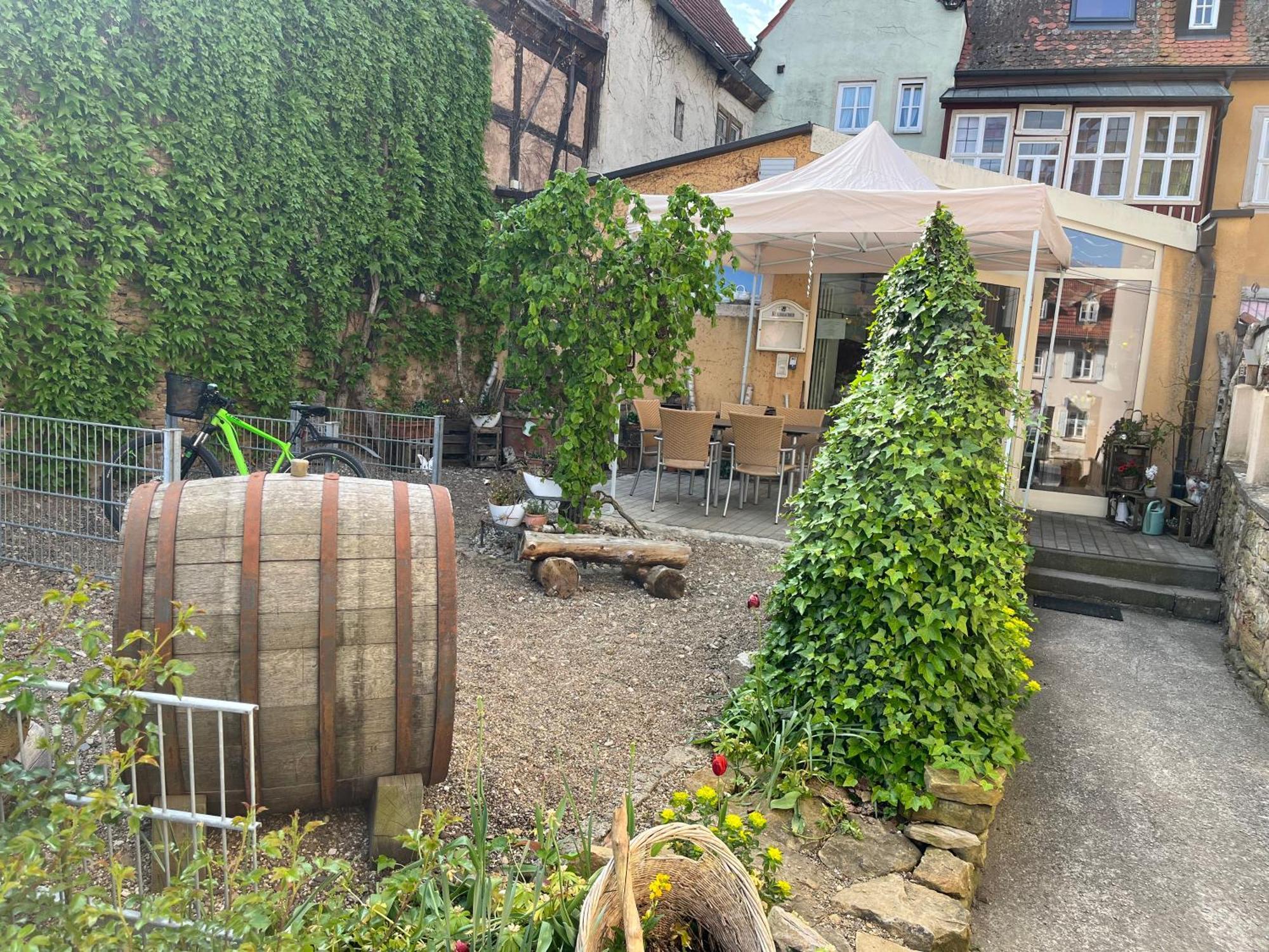 Hotel Weinstube Am Markt Gerolzhofen Exterior foto