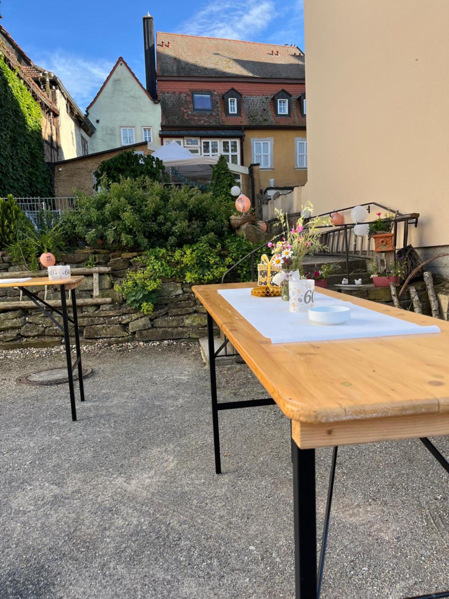 Hotel Weinstube Am Markt Gerolzhofen Exterior foto