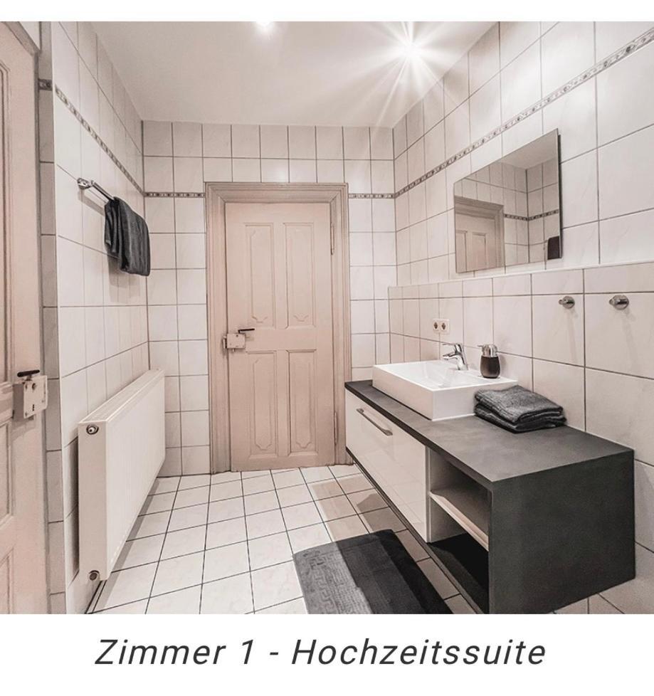 Hotel Weinstube Am Markt Gerolzhofen Exterior foto