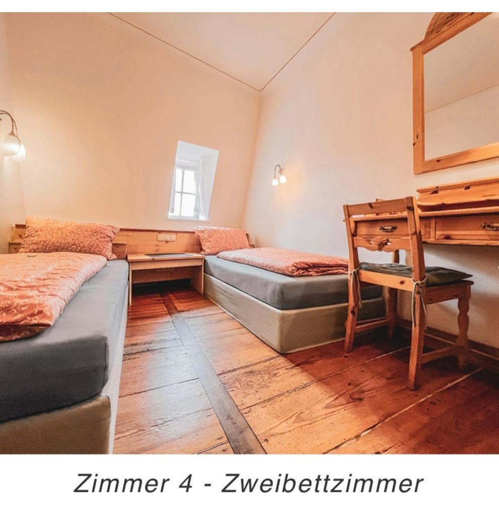 Hotel Weinstube Am Markt Gerolzhofen Exterior foto